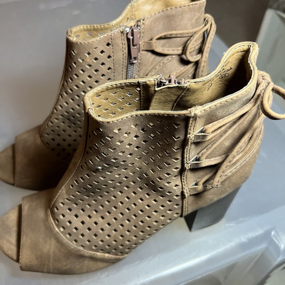 Pop Boots Womens 8 M TUCSON Booties Tan Faux Leather Fringe Tassels Western TIE - Picture 3 of 8